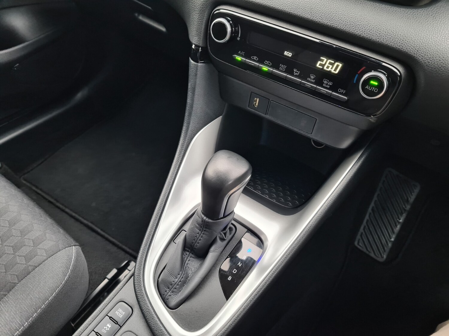 Used Toyota Yaris 2021 for sale - 77434930: Photo 14