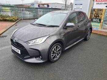 Used Toyota Yaris 2021 for sale - 77434930: Photo