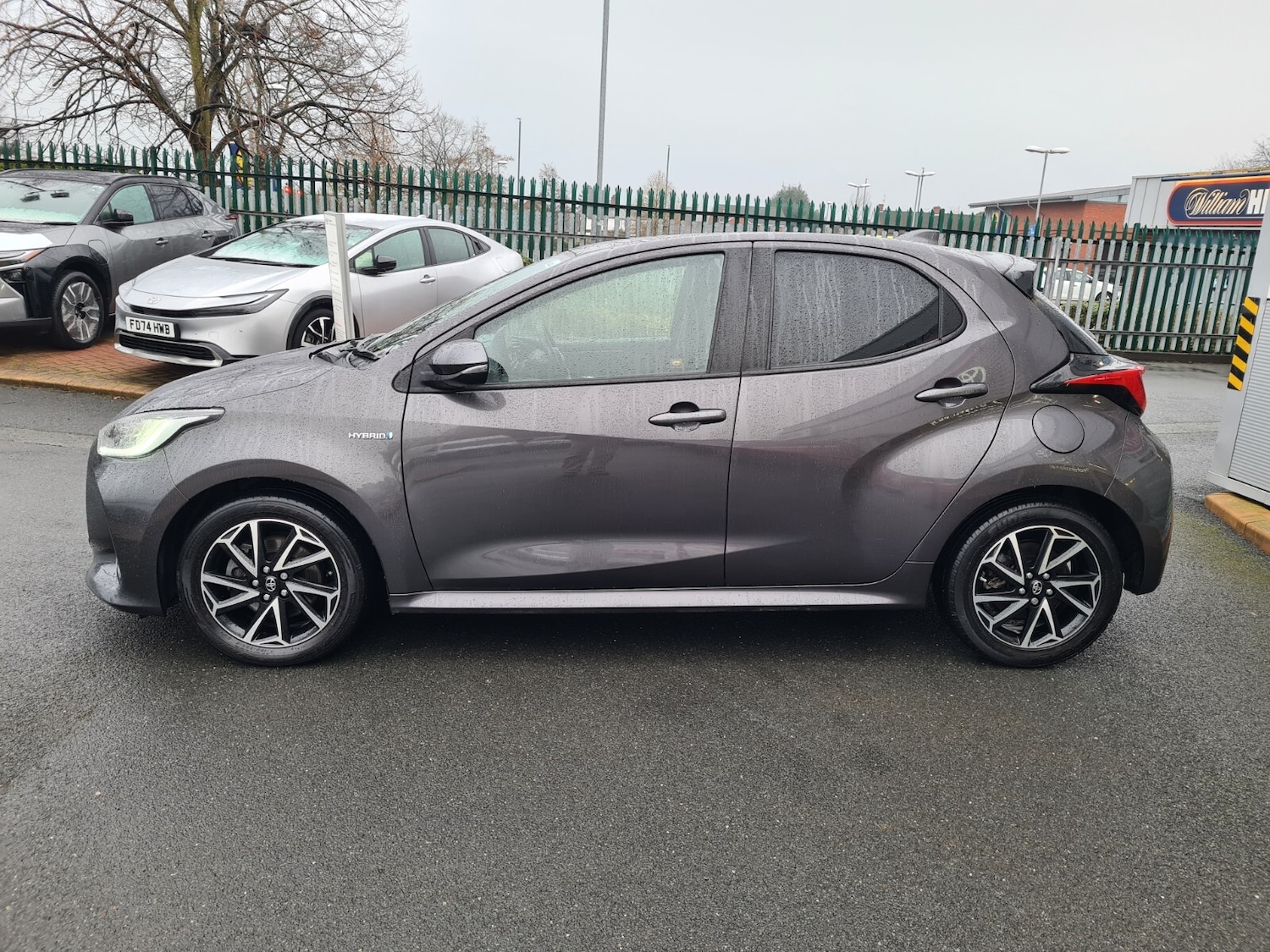 Used Toyota Yaris 2021 for sale - 77434930: Photo 4