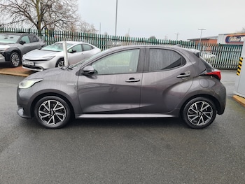 Used Toyota Yaris 2021 for sale - 77434930: Photo