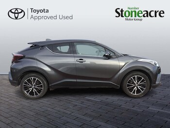 Used Toyota C-HR 2019 for sale - 76537600: Photo
