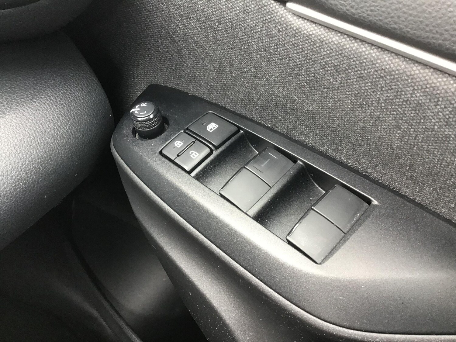 Used Toyota Yaris 2021 for sale - 78020383: Photo 16