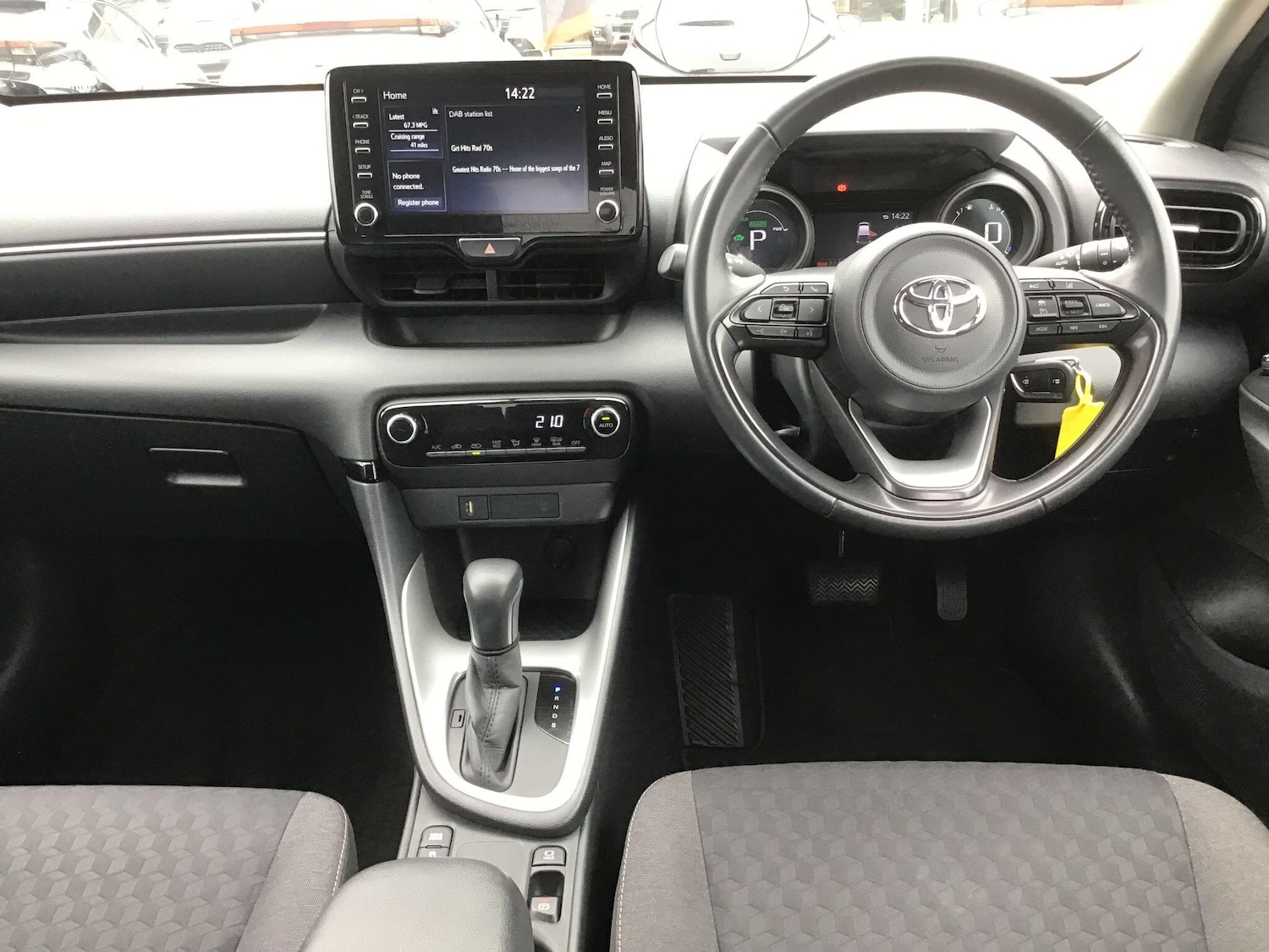 Used Toyota Yaris 2021 for sale - 78020383: Photo 6