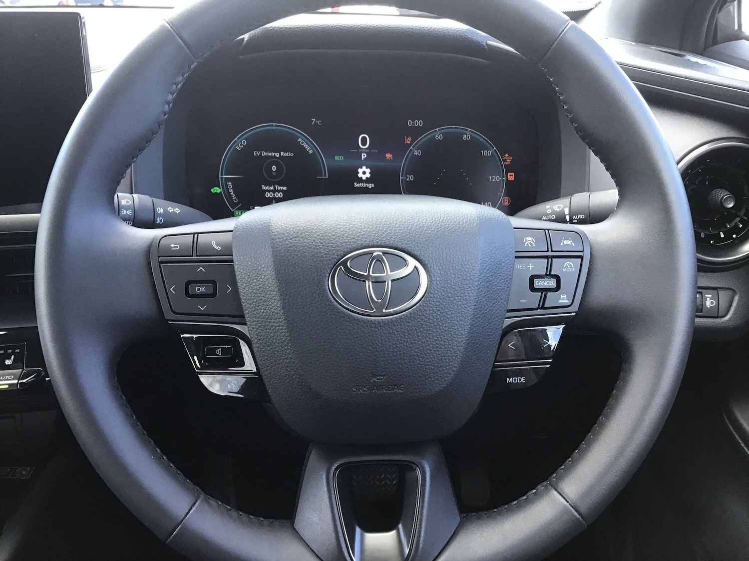 Used Toyota C-HR 2025 for sale - 78019657: Photo 10
