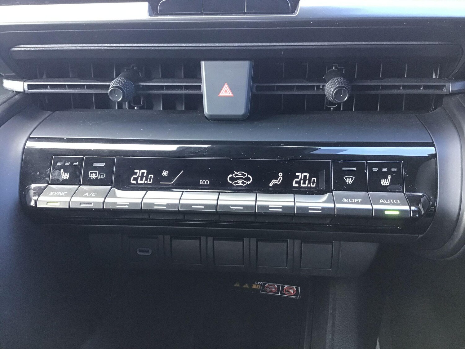 Used Toyota C-HR 2025 for sale - 78019657: Photo 13