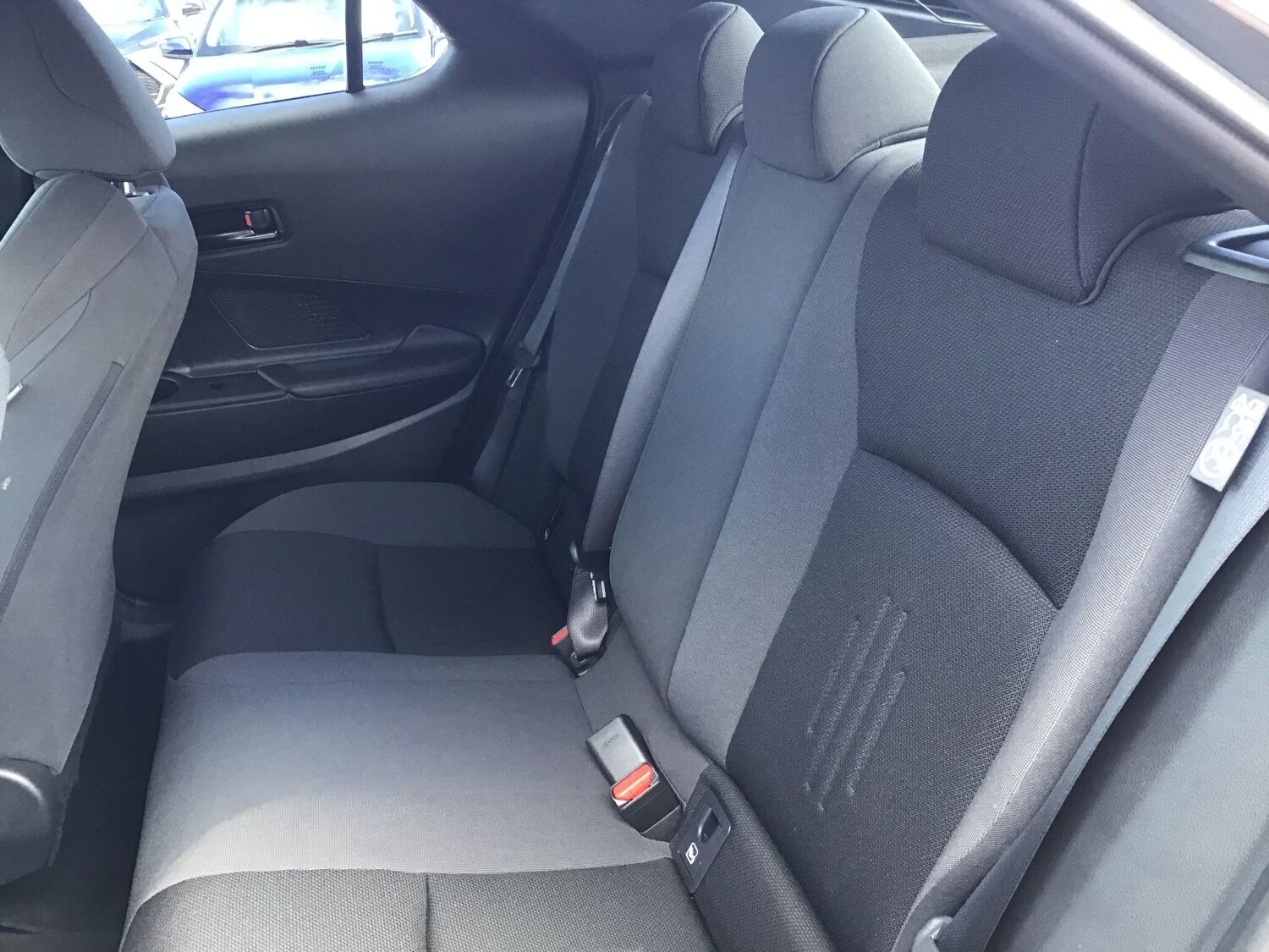 Used Toyota C-HR 2025 for sale - 78019657: Photo 19