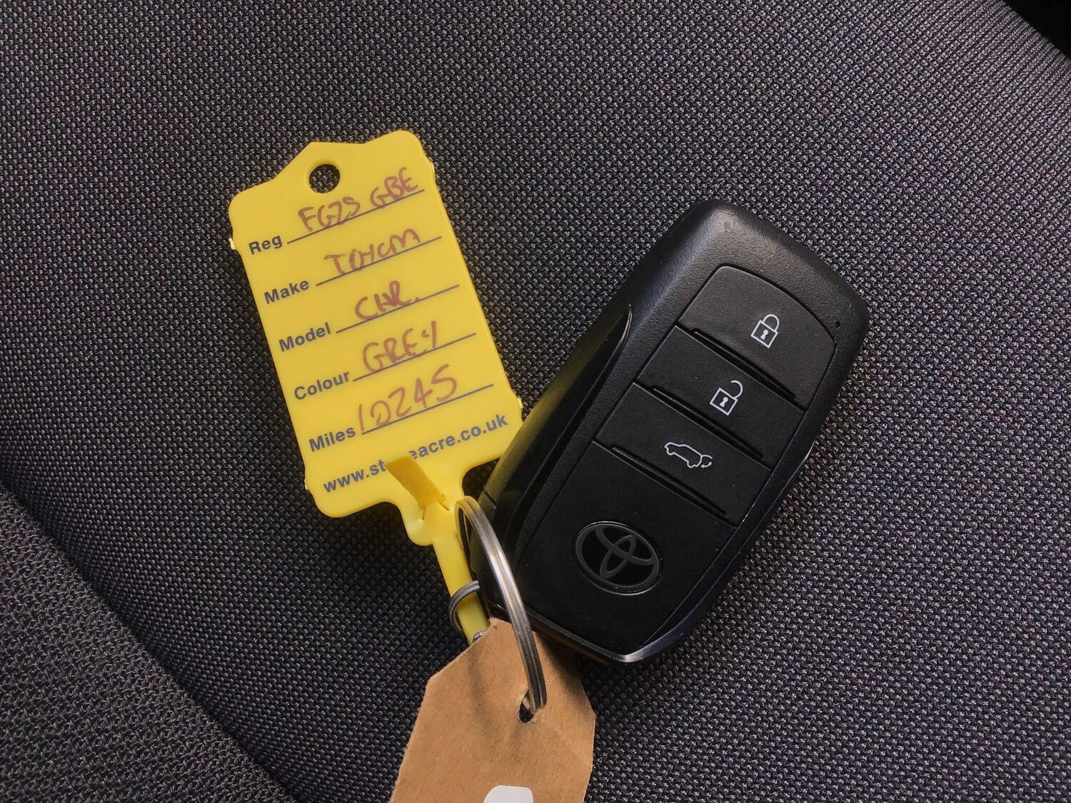 Used Toyota C-HR 2025 for sale - 78019657: Photo 27