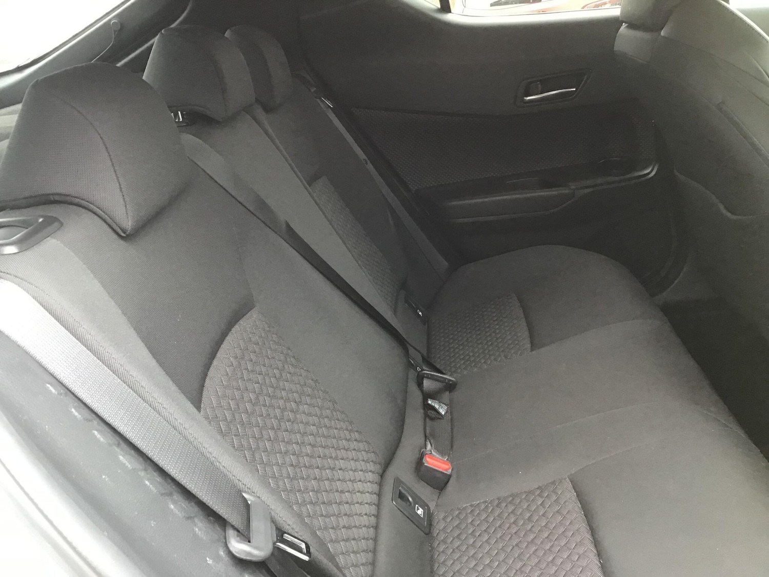 Used Toyota C-HR 2022 for sale - 77633564: Photo 19