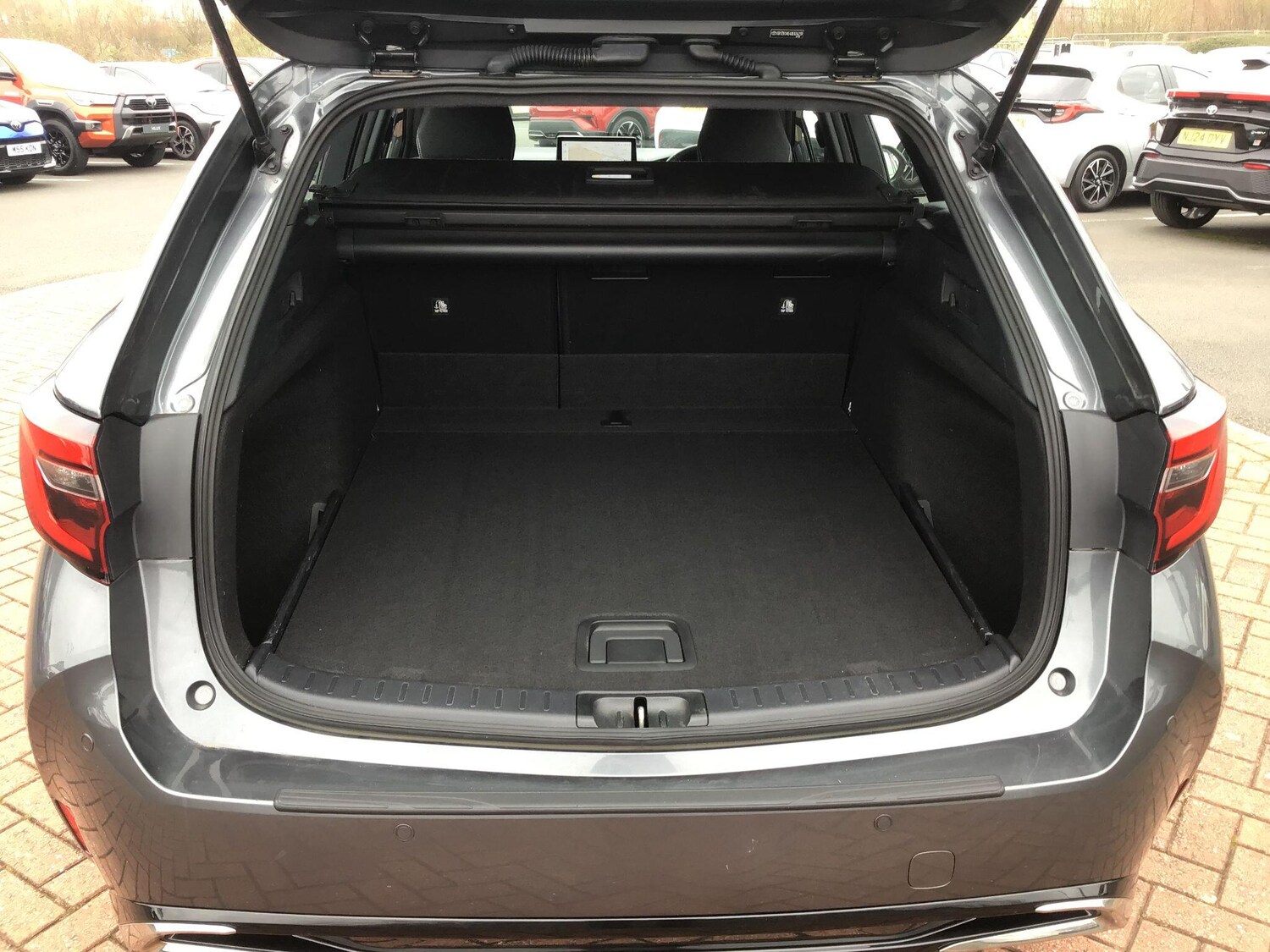 Used Toyota Corolla for sale - 77970517: Photo 23