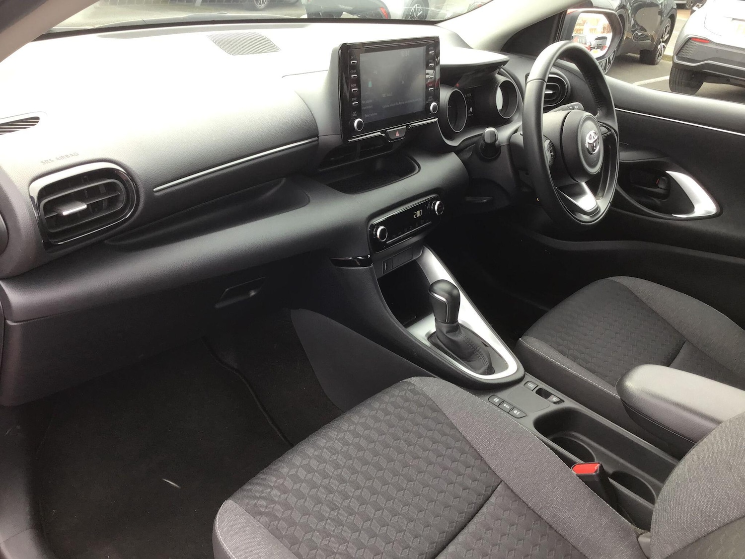 Used Toyota Yaris for sale - 77909465: Photo 5