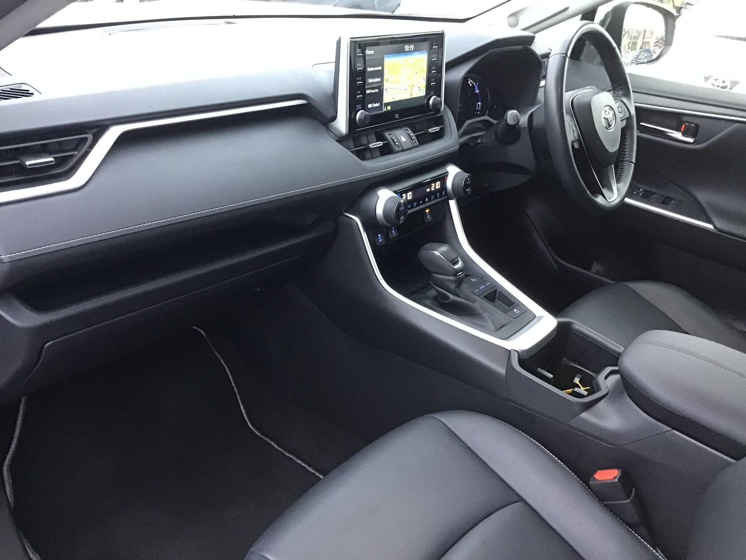 Used Toyota RAV4 2022 for sale - 77074637: Photo 11