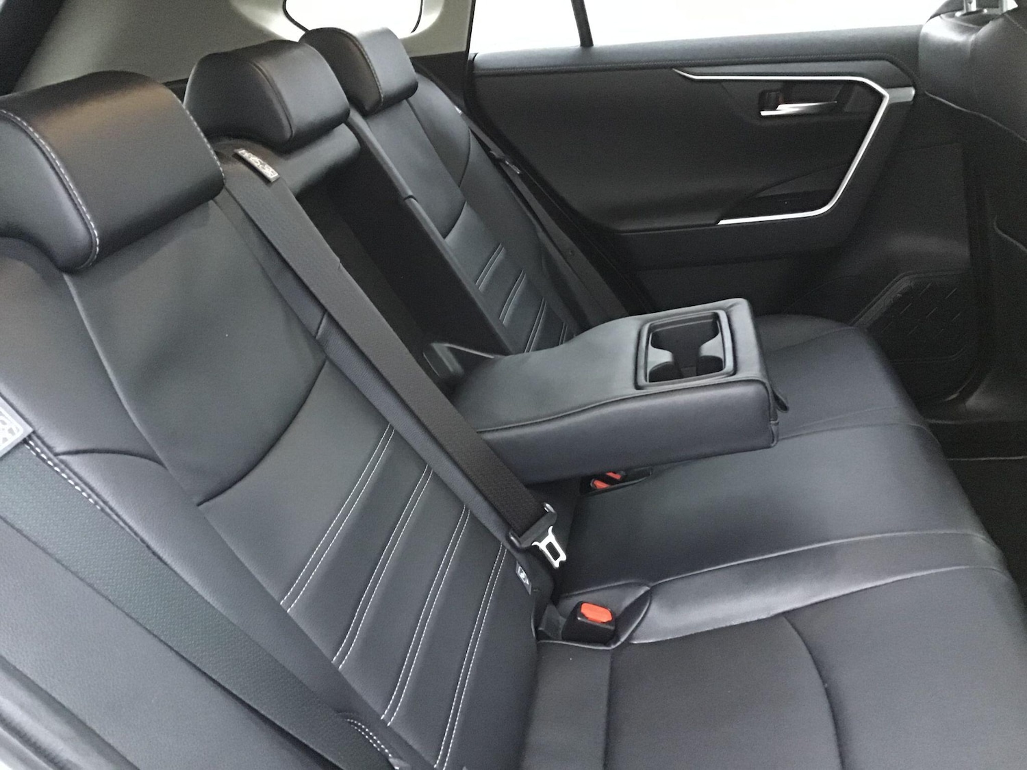 Used Toyota RAV4 2022 for sale - 77074637: Photo 18