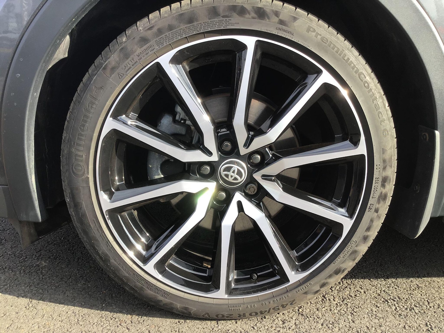 Used Toyota C-HR for sale - 77710511: Photo 11