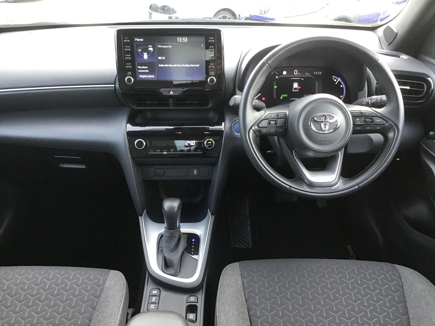 Used Toyota Yaris Cross 2023 for sale - 77495818: Photo 14