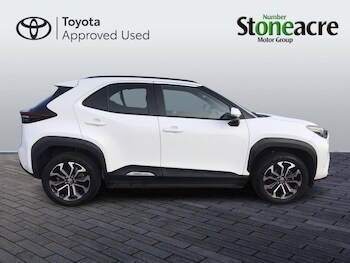 Used Toyota Yaris Cross 2023 for sale - 77495818: Photo