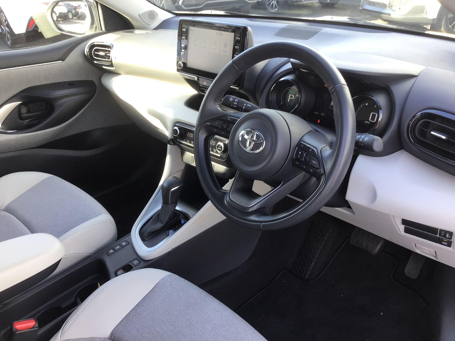 Used Toyota Yaris for sale - 77671825: Photo 15