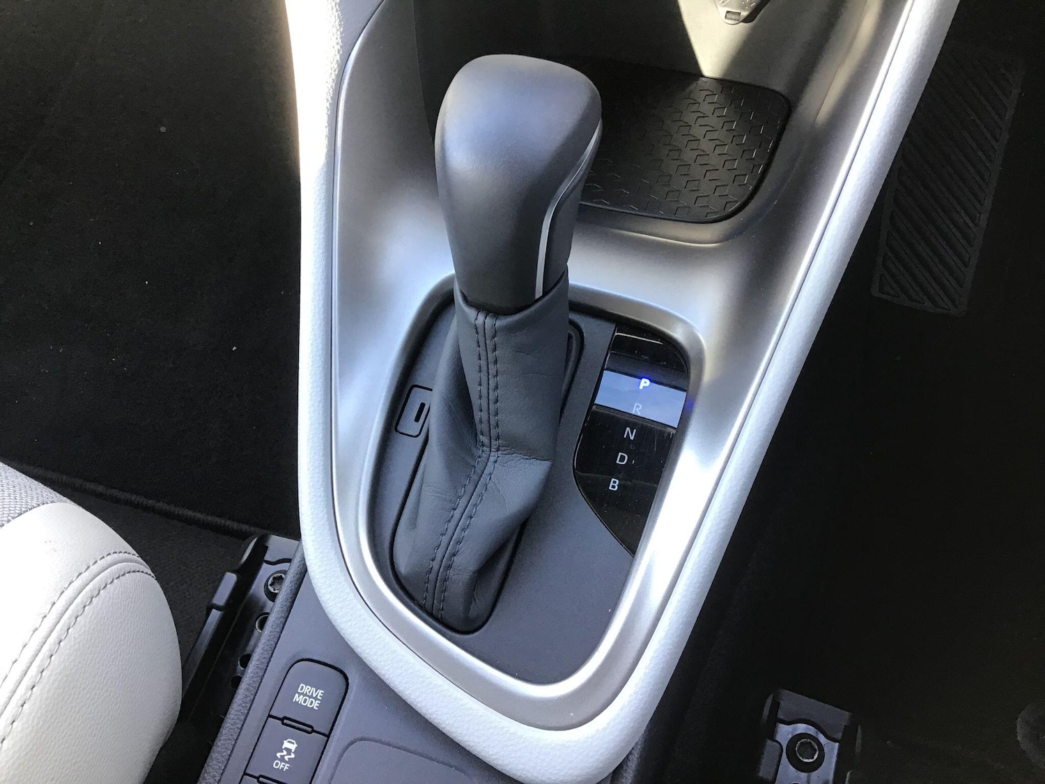 Used Toyota Yaris for sale - 77671825: Photo 17