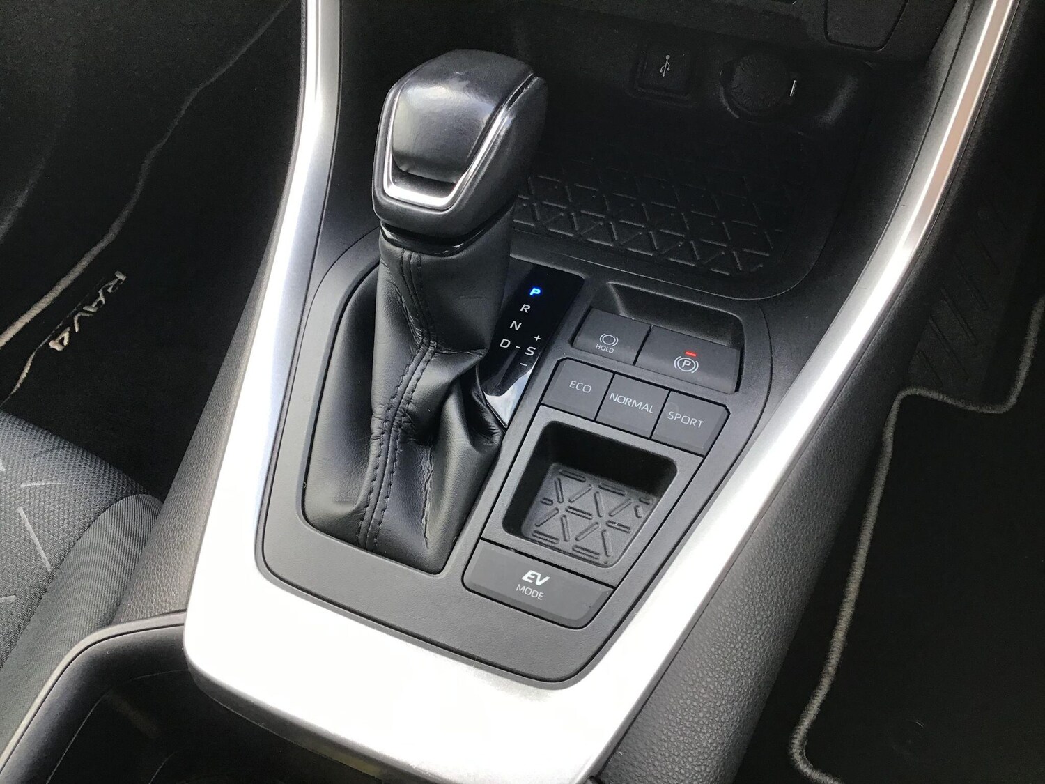 Used Toyota RAV4 for sale - 77769412: Photo 17