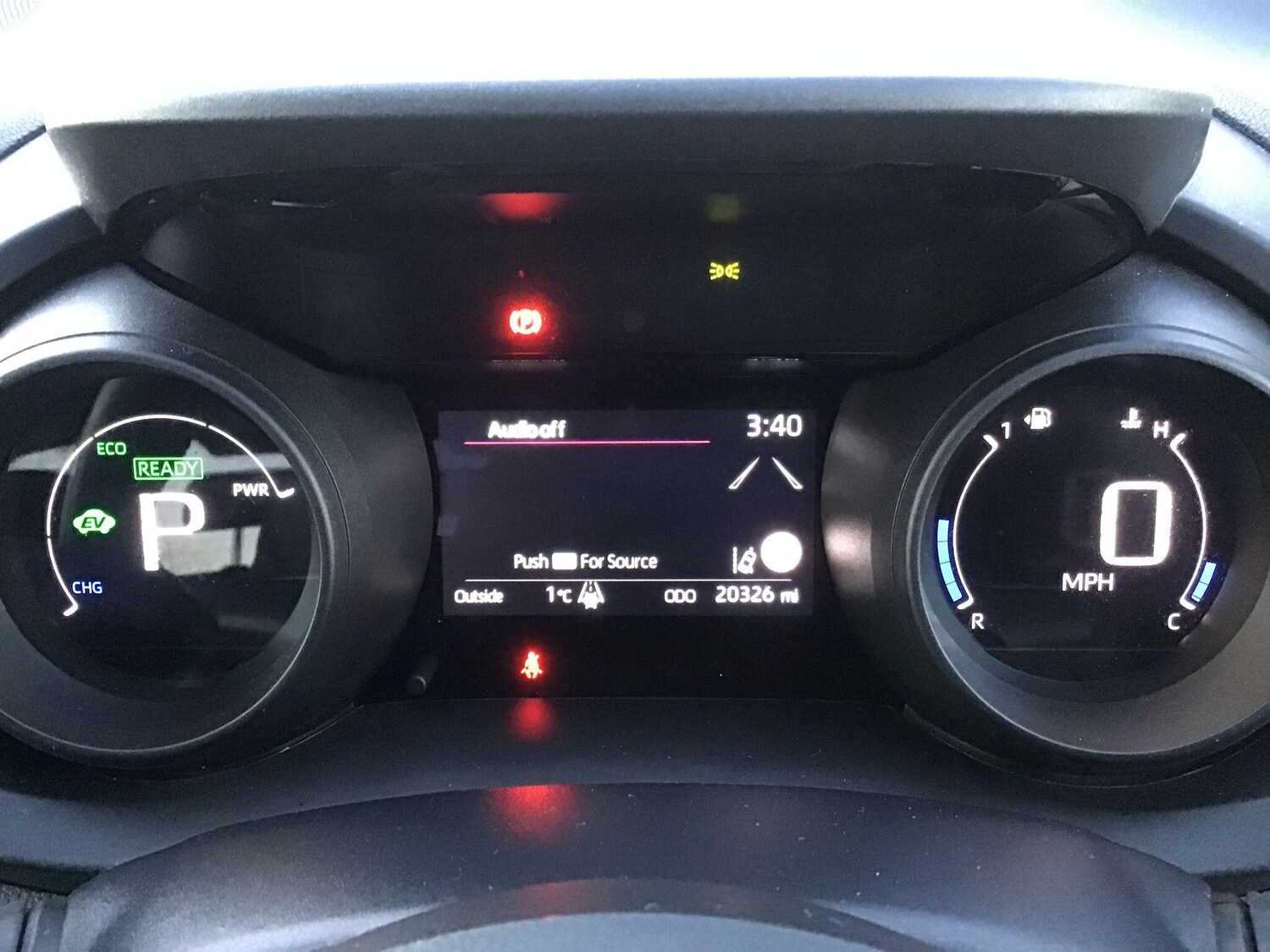 Used Toyota Yaris for sale - 77511439: Photo 18