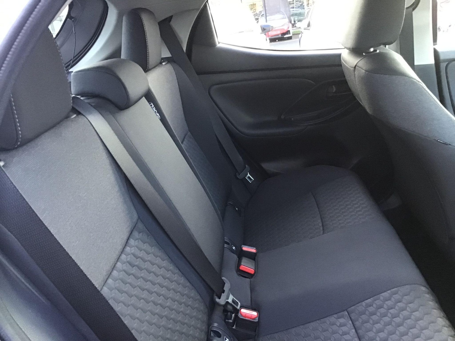 Used Toyota Yaris 2023 for sale - 77330375: Photo 19