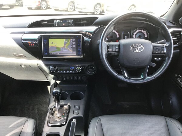 Used Toyota Hilux 2019 for sale - 76020819: Photo 14
