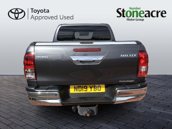 Used Toyota Hilux 2019 for sale - 76020819: Photo 6