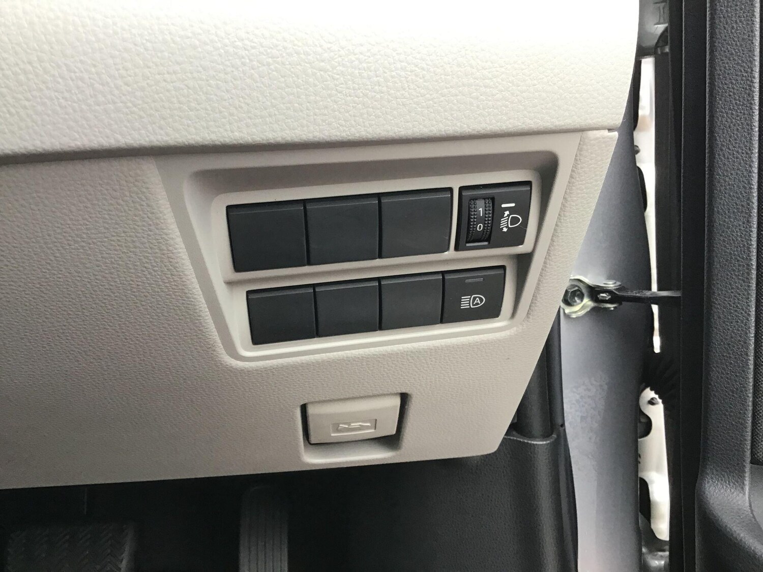 Used Toyota Yaris 2023 for sale - 78019650: Photo 18