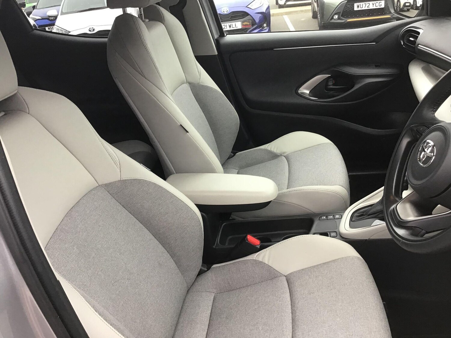 Used Toyota Yaris 2023 for sale - 78019650: Photo 19