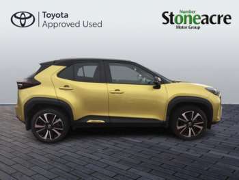 Used Toyota Yaris Cross 2022 for sale - 74598900: Photo