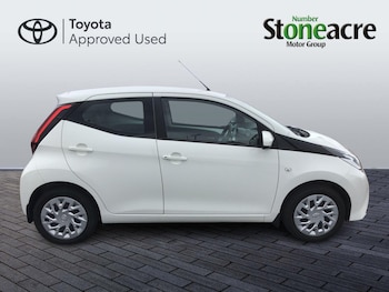 Used Toyota AYGO 2021 for sale - 75809575: Photo
