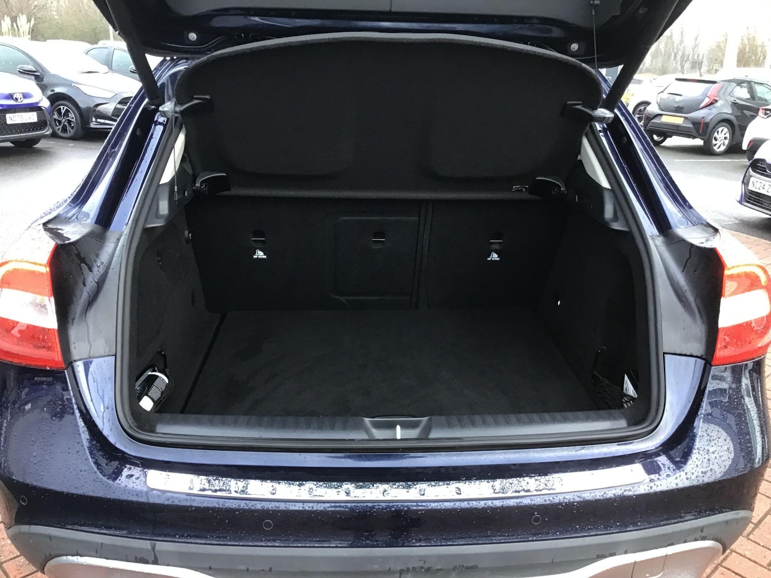 Used Mercedes-Benz GLA 2018 for sale - 77411917: Photo 10