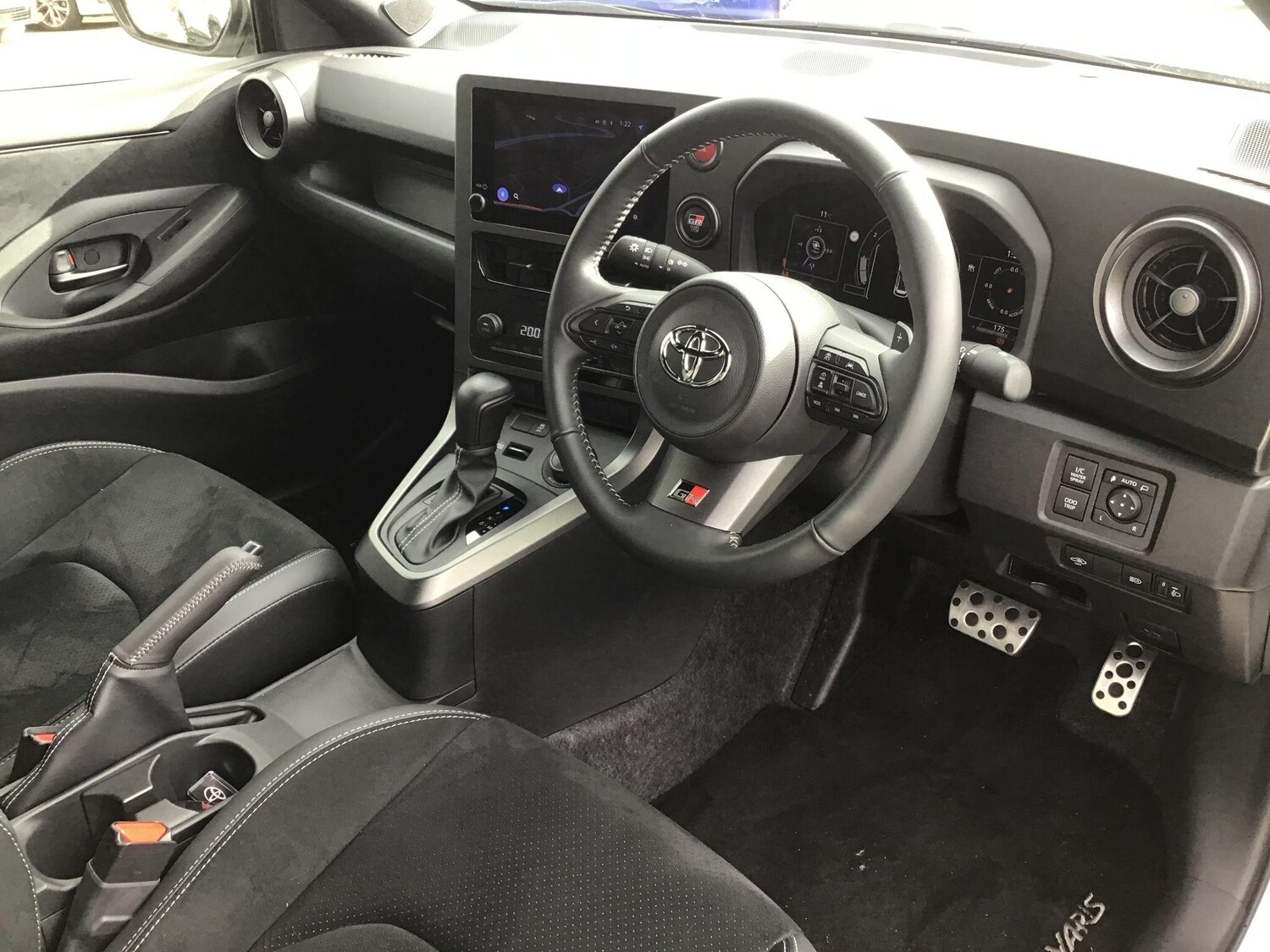 Used Toyota Yaris 2024 for sale - 77683600: Photo 14