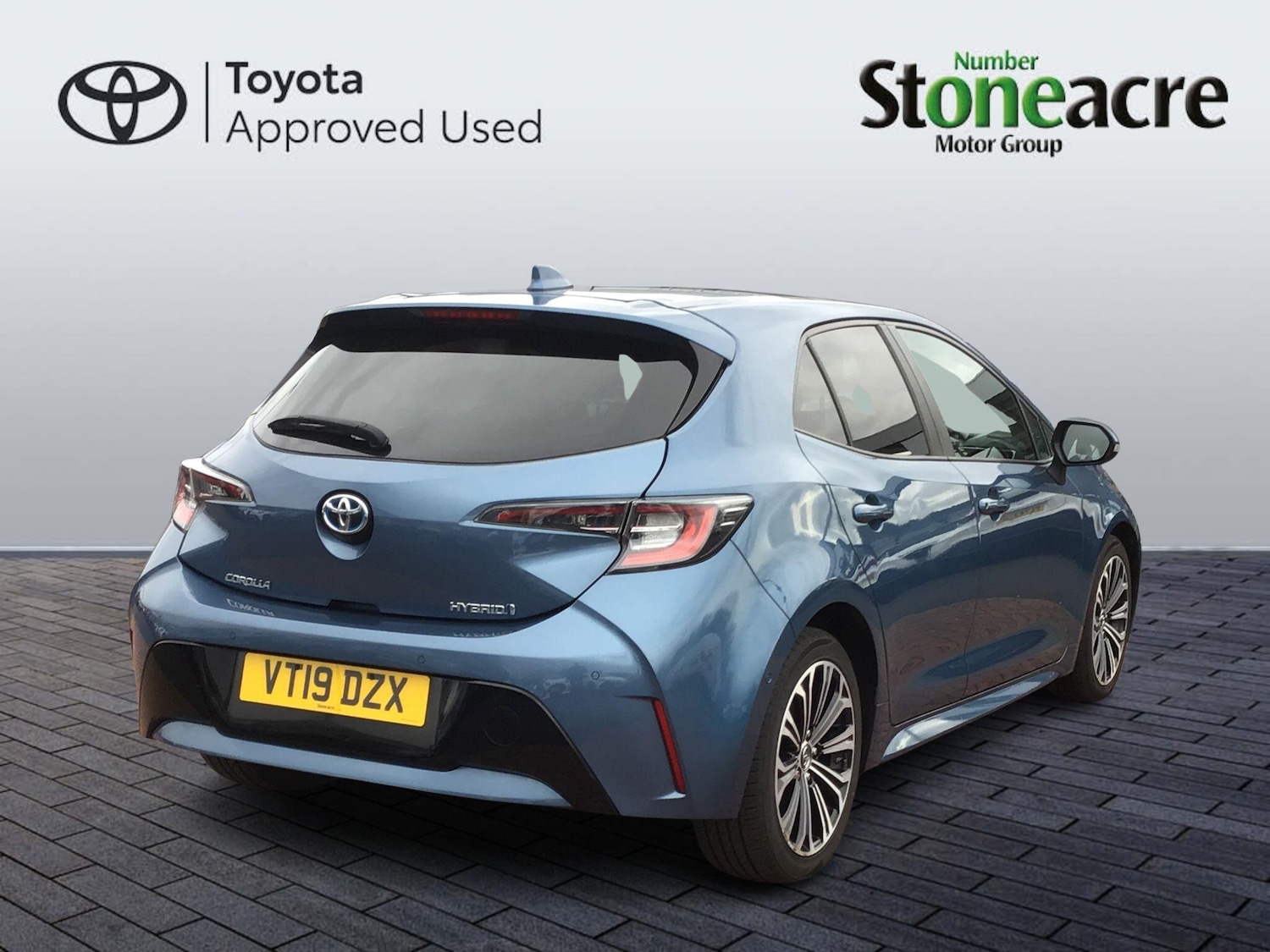 Used Toyota Corolla 2019 for sale - 77909129: Photo 2