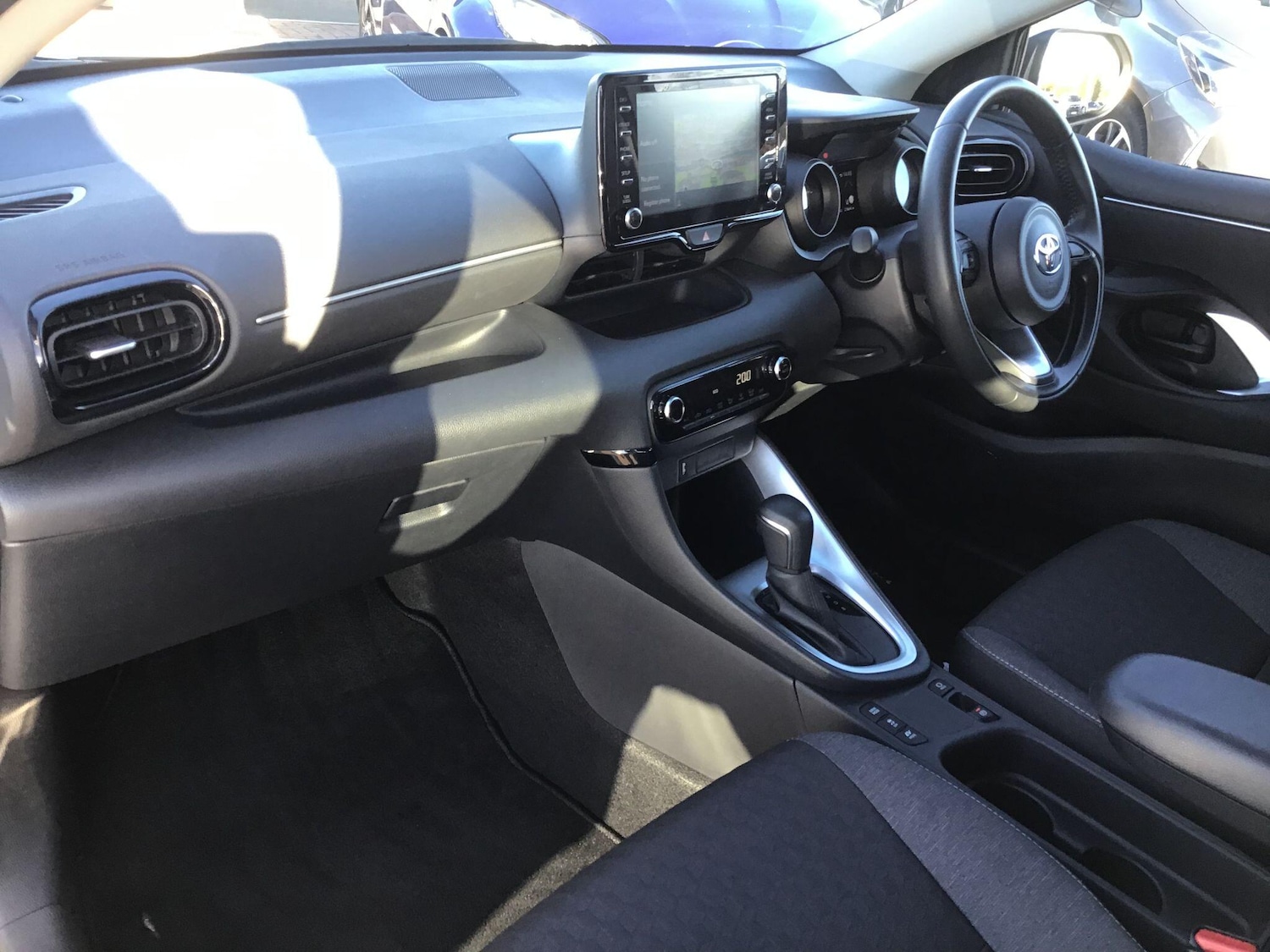 Used Toyota Yaris 2023 for sale - 76613059: Photo 13