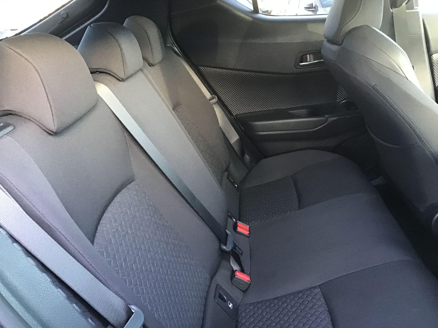 Used Toyota C-HR 2023 for sale - 77162744: Photo 19