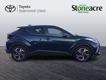 Used Toyota C-HR 2023 for sale - 77162744: Photo