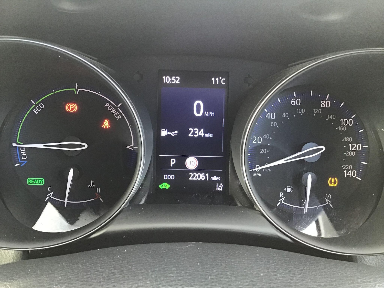 Used Toyota C-HR for sale - 76996805: Photo 19