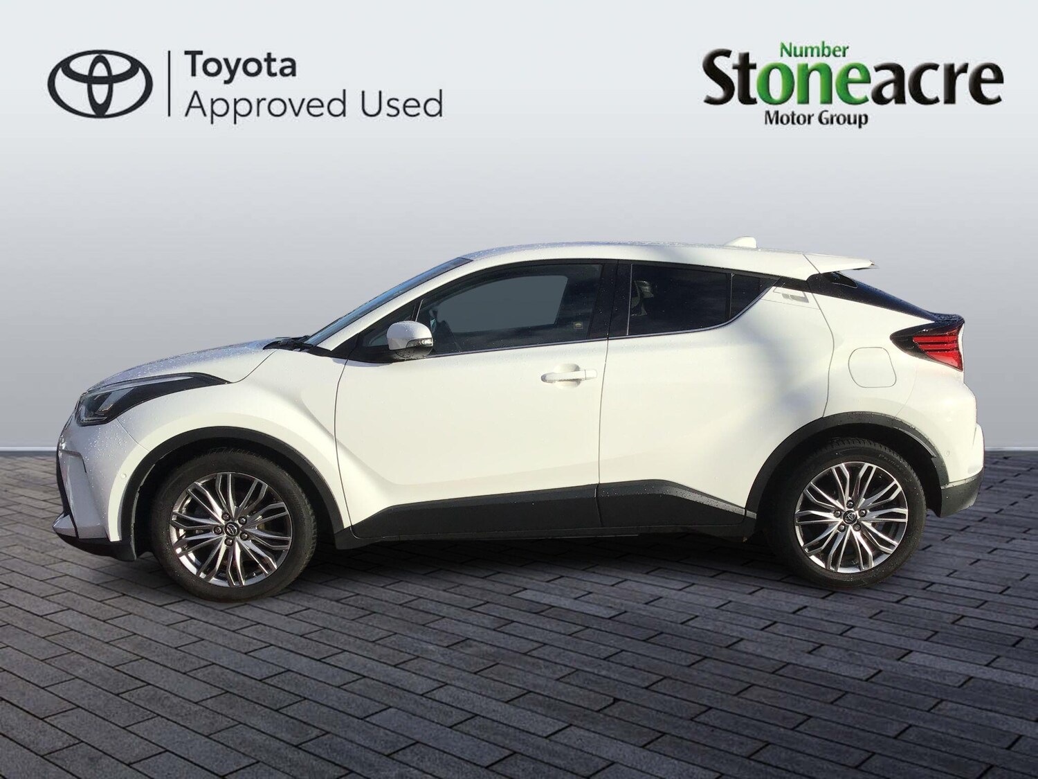 Used Toyota C-HR for sale - 76996805: Photo 8