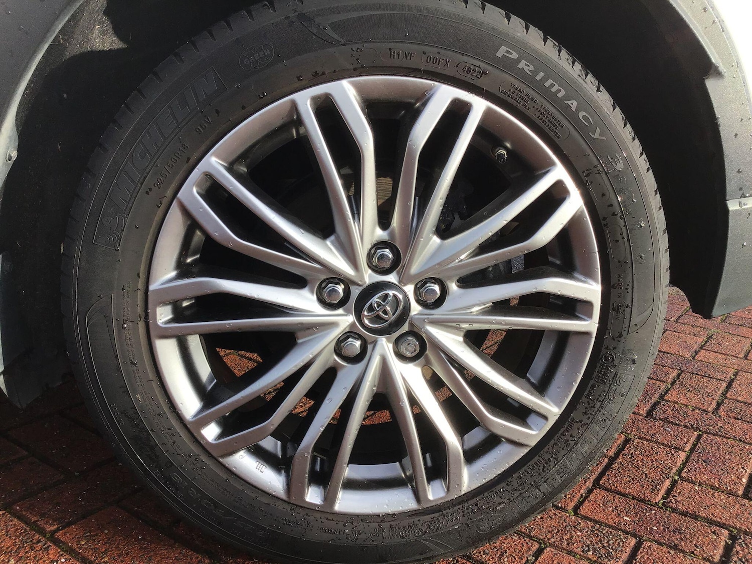 Used Toyota C-HR 2023 for sale - 76689658: Photo 11