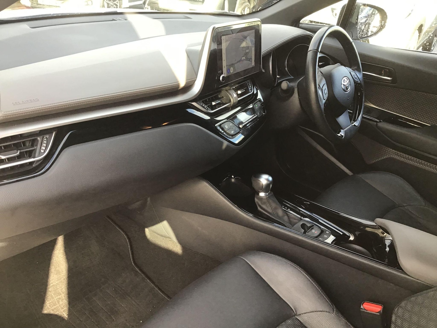 Used Toyota C-HR 2023 for sale - 76689658: Photo 13