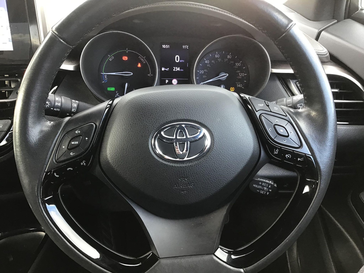 Used Toyota C-HR 2023 for sale - 76689658: Photo 18