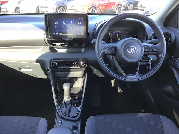 Used Toyota Yaris 2025 for sale - 76307021: Photo 14