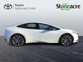 Used Toyota Prius 2025 for sale - 77710016: Photo