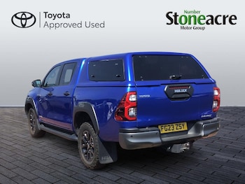 Used Toyota Hilux 2023 for sale - 79189008: Photo