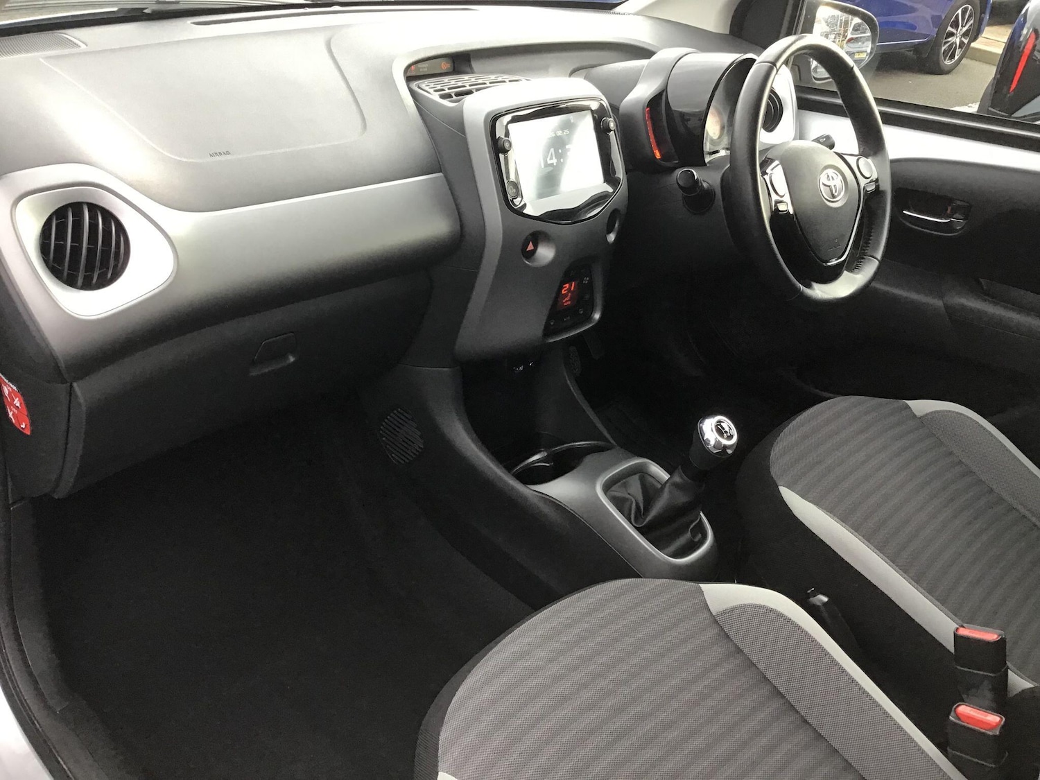 Used Toyota AYGO 2019 for sale - 77710206: Photo 13