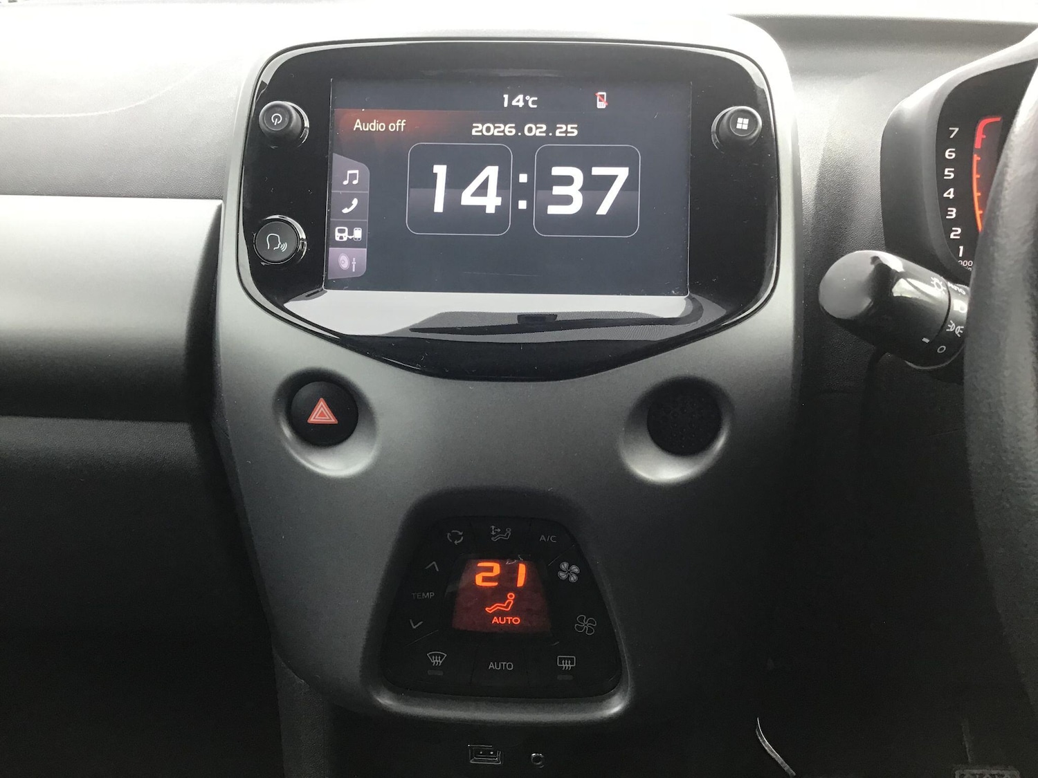 Used Toyota AYGO 2019 for sale - 77710206: Photo 16