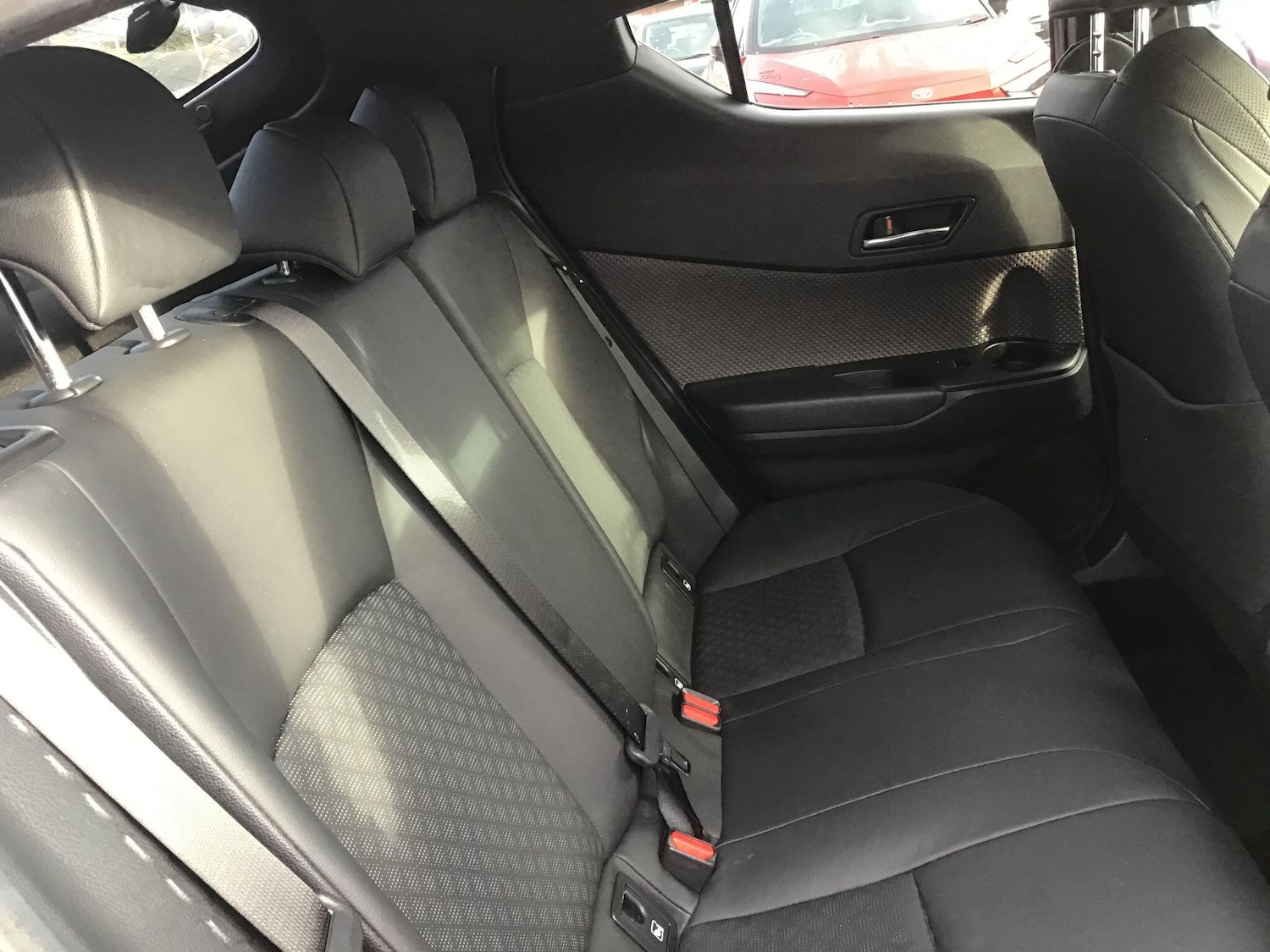 Used Toyota C-HR 2020 for sale - 76561207: Photo 20