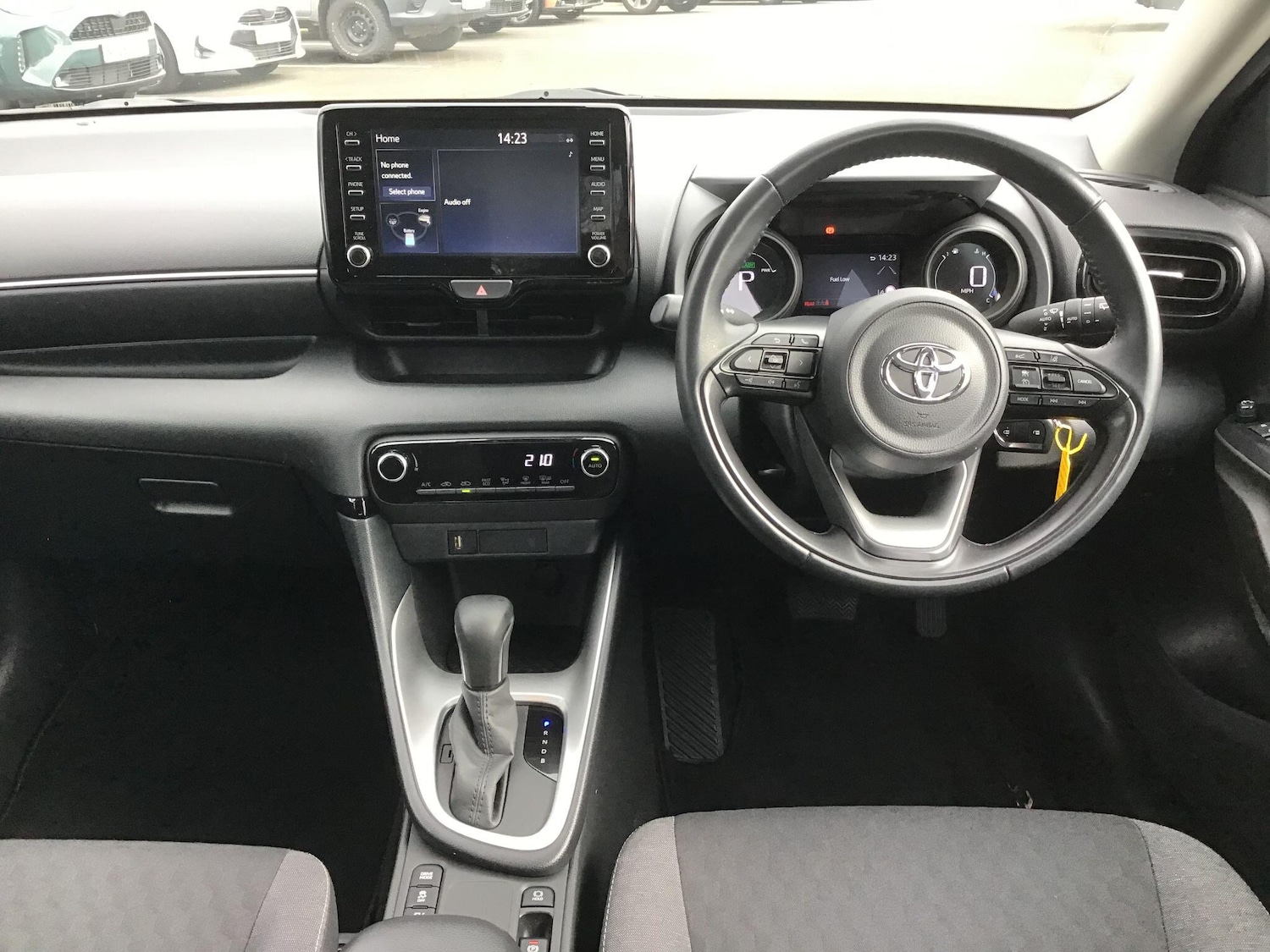 Used Toyota Yaris 2022 for sale - 77709581: Photo 14