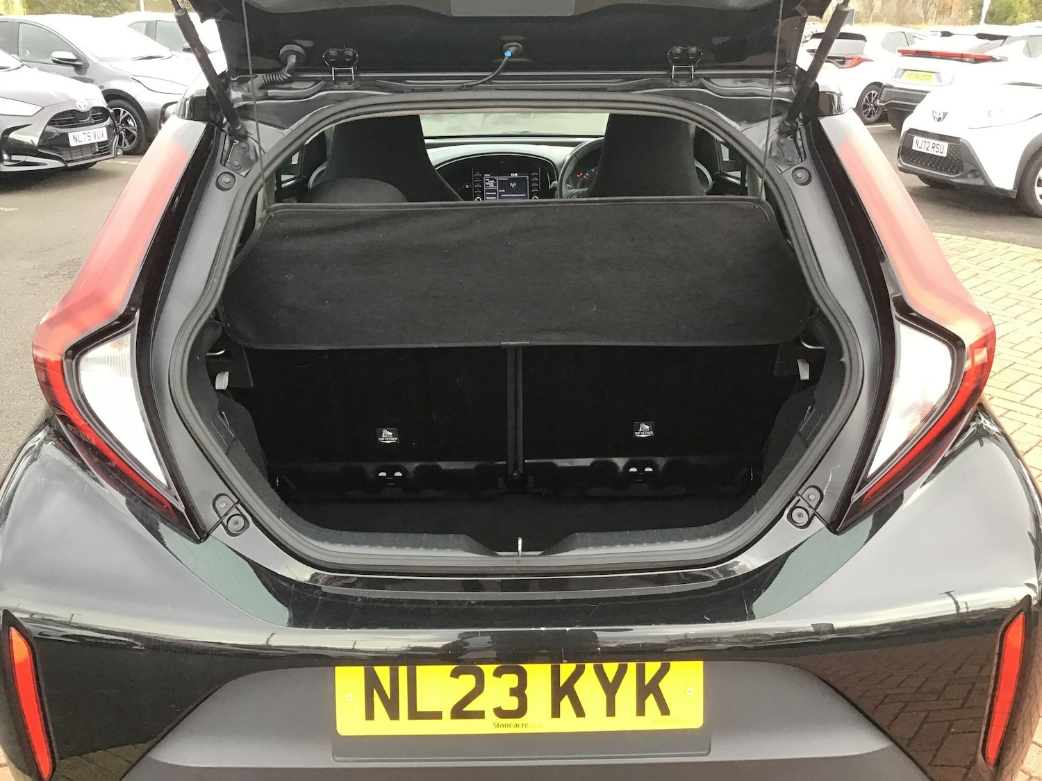 Used Toyota Aygo X 2023 for sale - 76671488: Photo 12