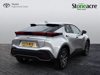 Used Toyota C-HR 2026 for sale - 79608897: Photo